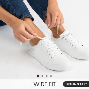 ASOS Wide Fit Dustin lace up white sneakers - NWOT